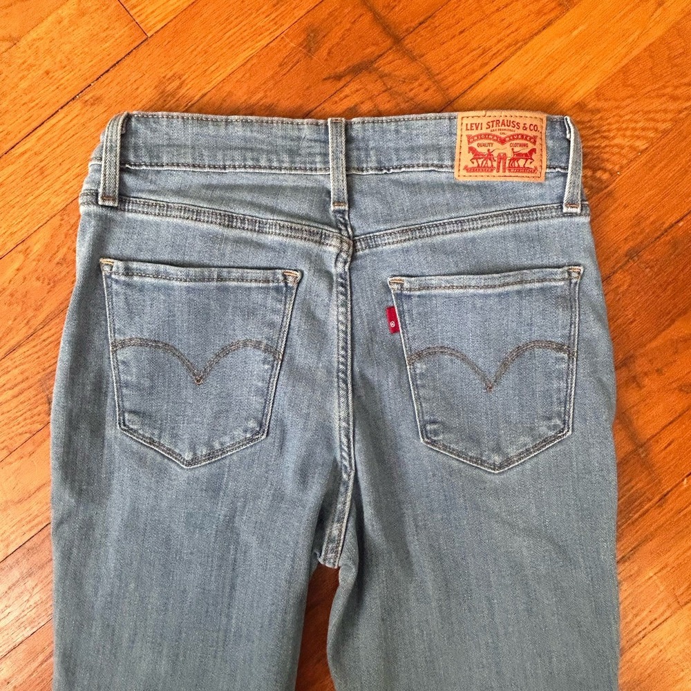 Levi's 721 High-Rise Skinny Women's Jeans - 28 Light Blue - Picture 8 of 10